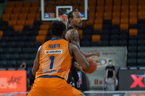 加强冰雪运 加强冰雪运