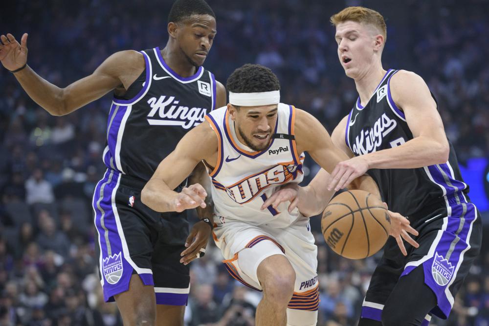 整个年度他 整个年度他