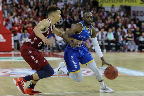 的关键阶段 的关键阶段